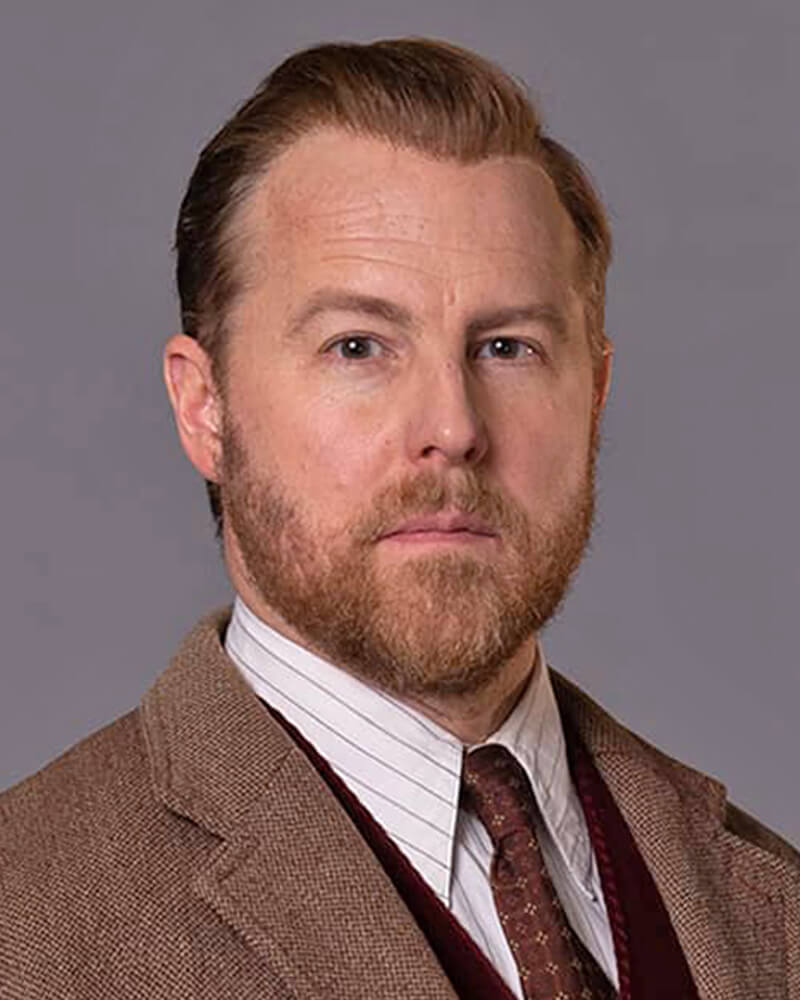 Actor Samuel West as Siegfried Farnon in PBS MASTERPIECE's All Creatures Great and Small